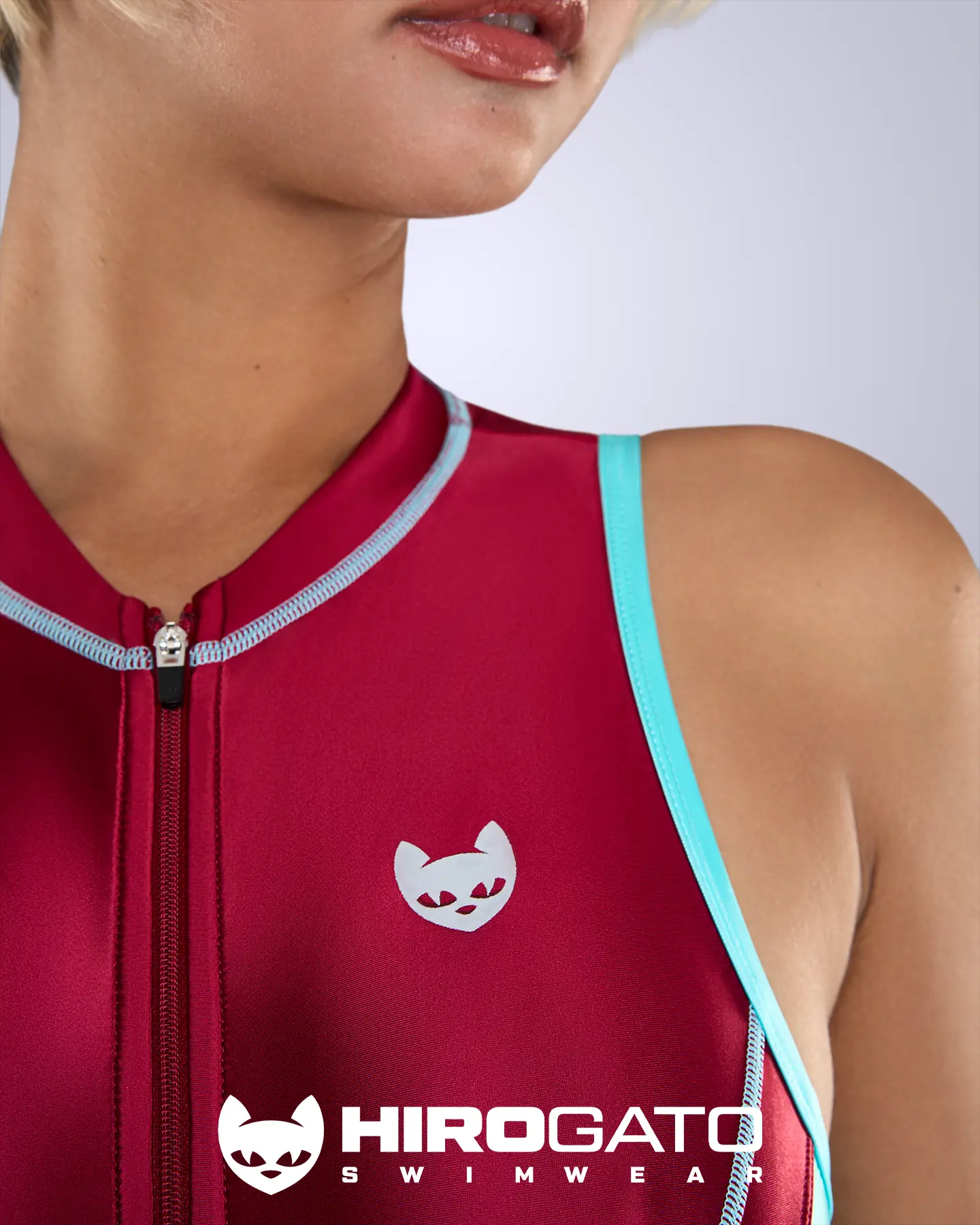 One Piece competition Zipper Swimsuit in blue and red One Piece competition Zipper Swimsuit in blue and red